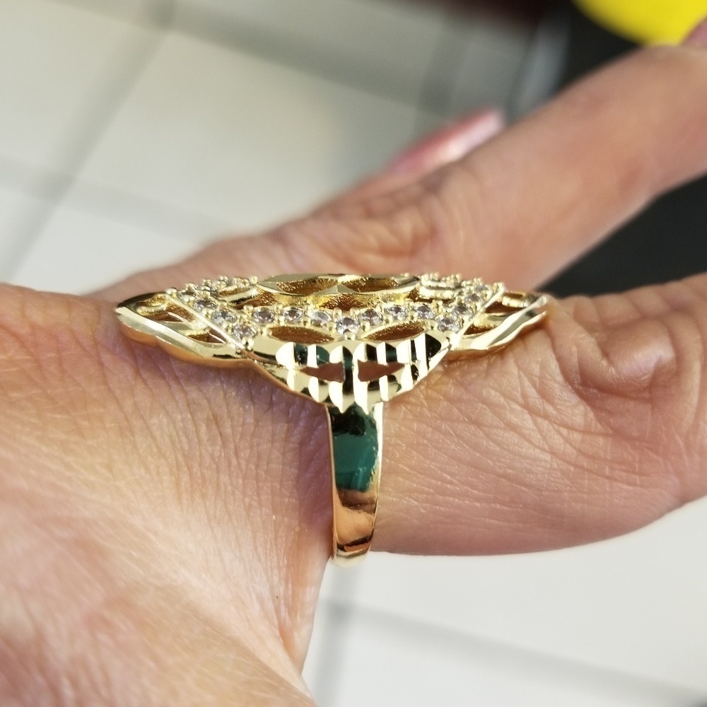 Ring - Picture 4 of 5